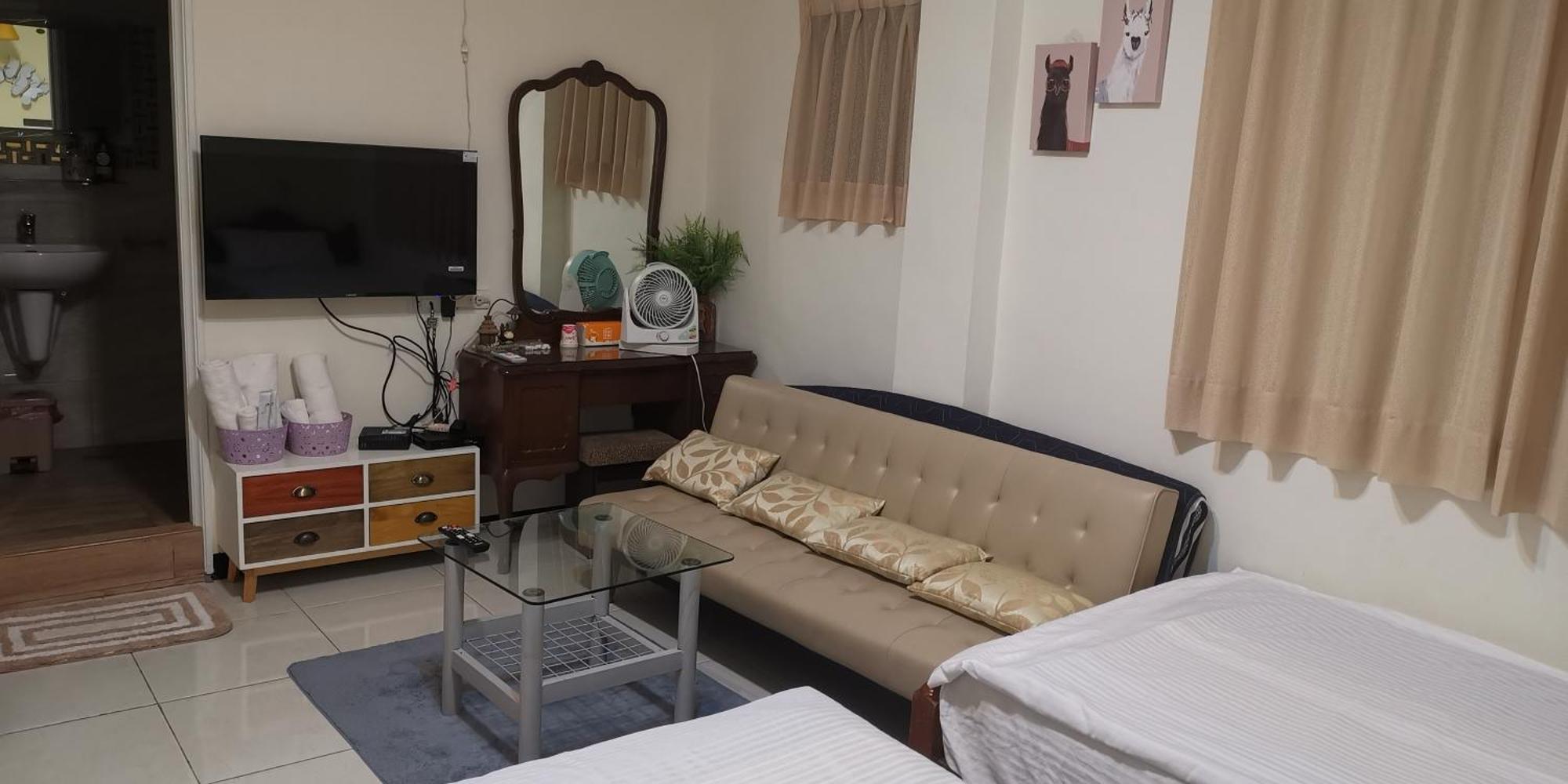 摩登旅宿 台南 外观 照片